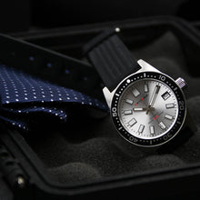 Load image into Gallery viewer, Silver Dial 62Mas Homage NH35A  Waffle Strap Vintage Watch