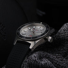 Load image into Gallery viewer, Silver Dial 62Mas Homage NH35A  Waffle Strap Vintage Watch