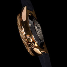 Carica l'immagine nel visualizzatore di Gallery, Bronze Turtle 6105 Homage Black Dial NH35A 300M Water Resistant