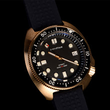 Carica l'immagine nel visualizzatore di Gallery, Bronze Turtle 6105 Homage Black Dial NH35A 300M Water Resistant