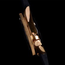 Carica l'immagine nel visualizzatore di Gallery, Bronze Turtle 6105 Homage Black Dial NH35A 300M Water Resistant