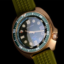 Carica l'immagine nel visualizzatore di Gallery, Bronze Turtle 6105 Homage Green Dial NH35A 300M Water Resistant