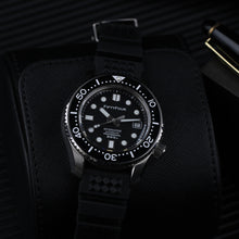 Carica l'immagine nel visualizzatore di Gallery, MM300 Homage Silver dial ST2130 Movt Waffle Strap