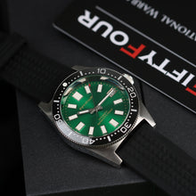 Carica l'immagine nel visualizzatore di Gallery, FIFTYFOUR 62mas Sunray Green dial NH35A