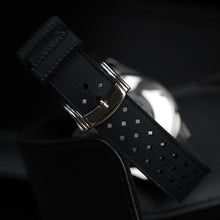 Load image into Gallery viewer, 37mm SLA017 Homage Black dial topcoat glass NH35A