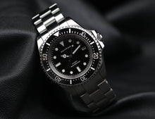 Carica l'immagine nel visualizzatore di Gallery, 1000meter Water Resisstant Diver Watch Black Dial Rolex Homage 116600