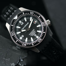 Carica l'immagine nel visualizzatore di Gallery, SLA025 Homage Titanium Grade 5 Solid endpiece 19mm waffle strap seahunter dial