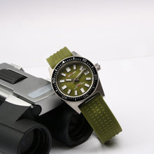 Load image into Gallery viewer, 6217 8000 Reissue NH35A Green Dial Waffle Strap SLA017 Homage
