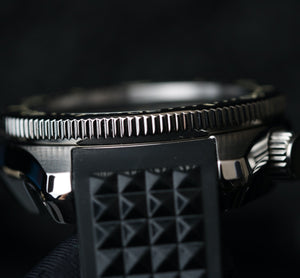 SLA025 Homage Titanium Grade 5 Solid endpiece 19mm waffle strap Gold dial